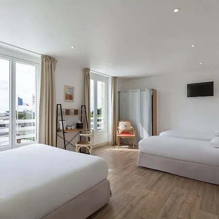 De La Hotel 2*