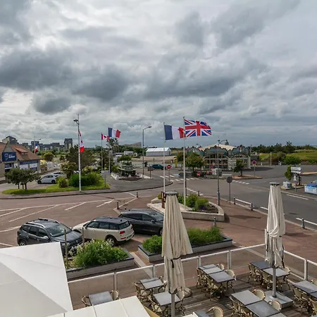 De La Hotel Courseulles-sur-Mer