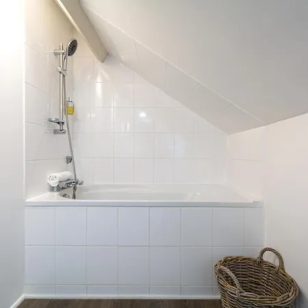 De La Courseulles-sur-Mer