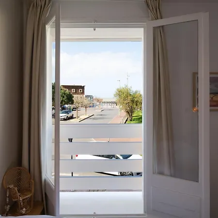 De La Courseulles-sur-Mer