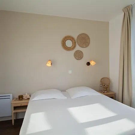 De La 2* Courseulles-sur-Mer