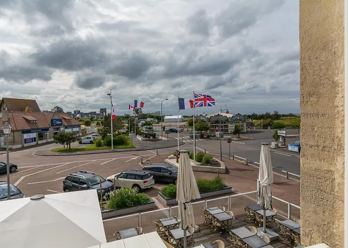 De La Hotel Courseulles-sur-Mer